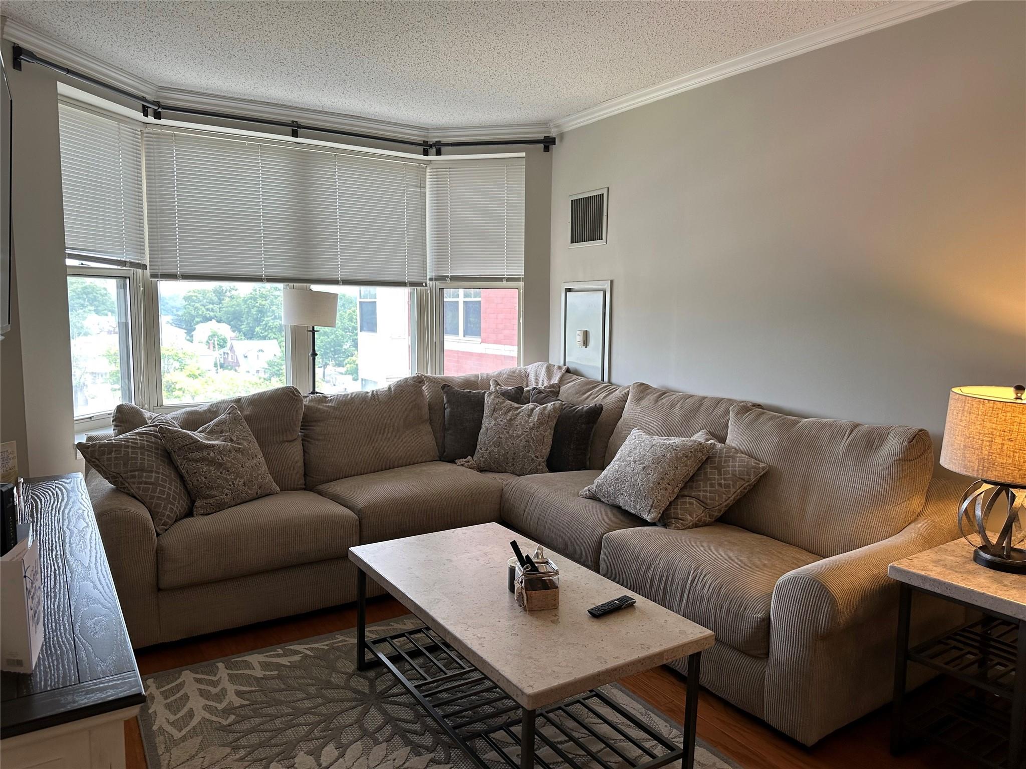 300 Mamaroneck Avenue 626