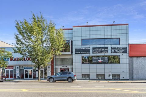 210-08/12 Northern Boulevard Bayside NY 11361