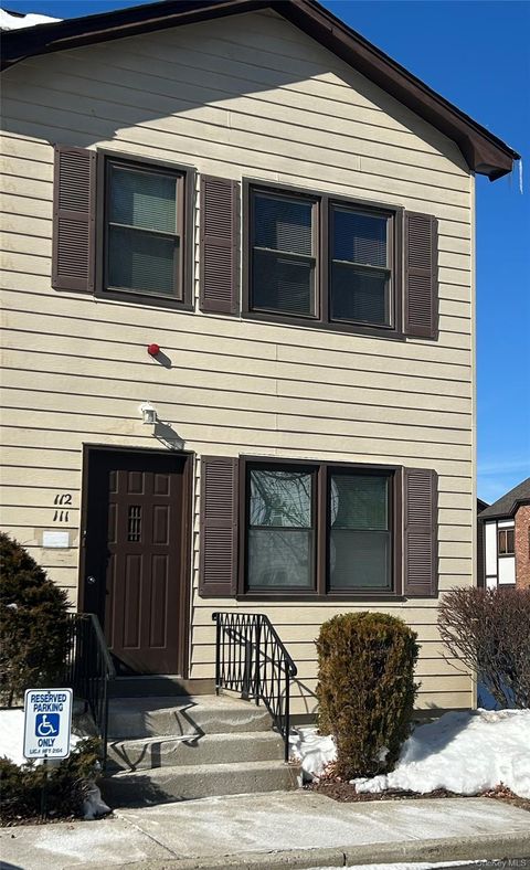 Condo For Sale - 135 W Nyack Road #111<br/> Nanuet, NY 10954