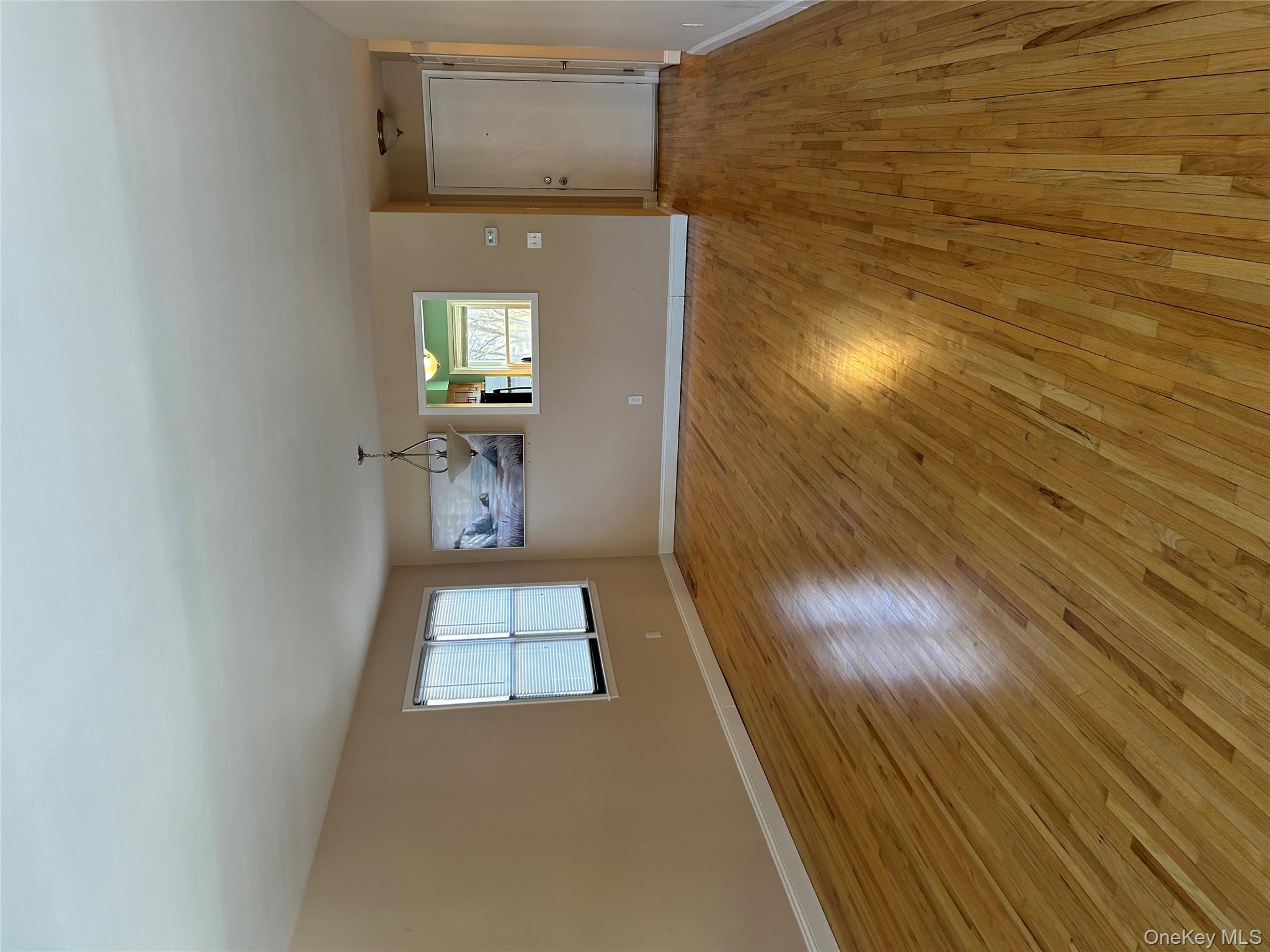 135 West Nyack Road 111