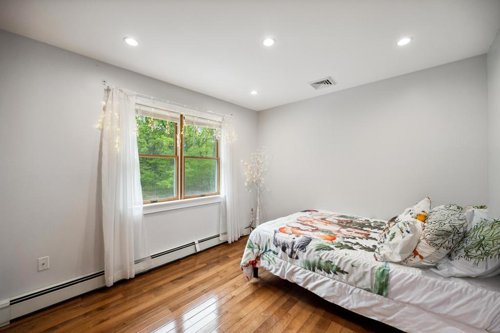 150 Hammond Lane, Centereach, New York image 39