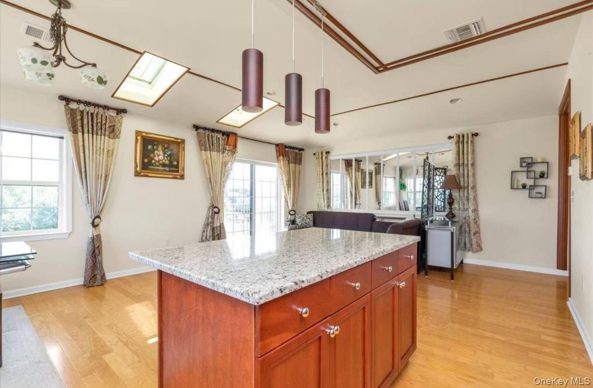 215 Constitution Place 179