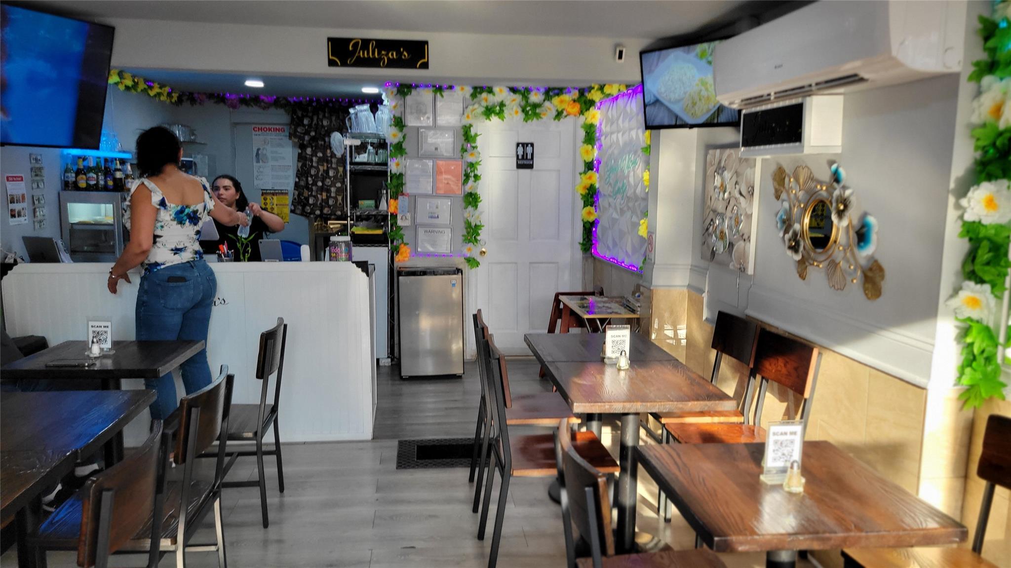 1833 College Point Boulevard