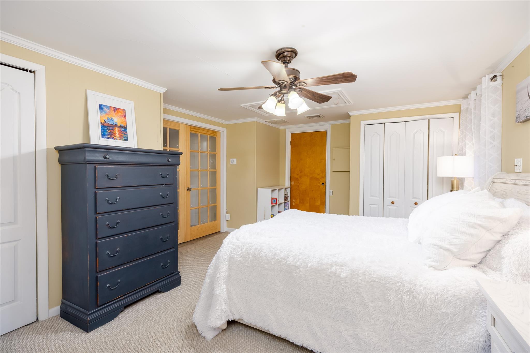308 Bay Avenue, Patchogue, New York image 14