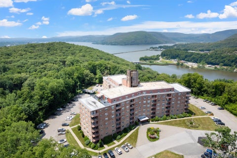 Homes For Sale - 1 Lakeview Drive #1P<br/> Peekskill, NY 10566