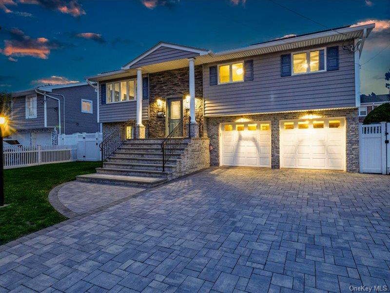 3517 Lawrence Avenue