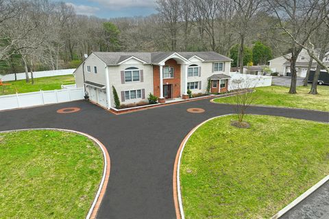 3 Sleepy Lane Melville NY 11747