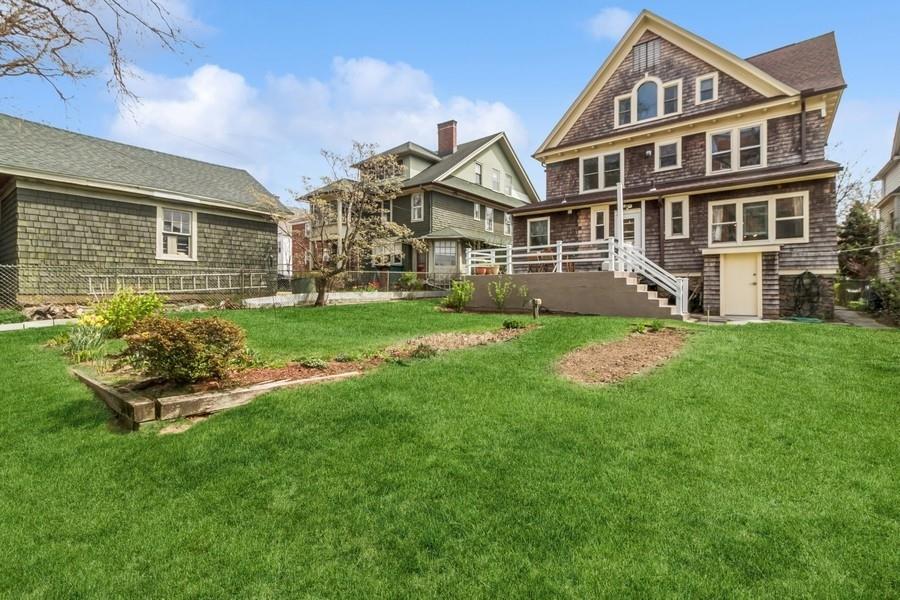 19 Morris Crescent, Yonkers, New York image 18