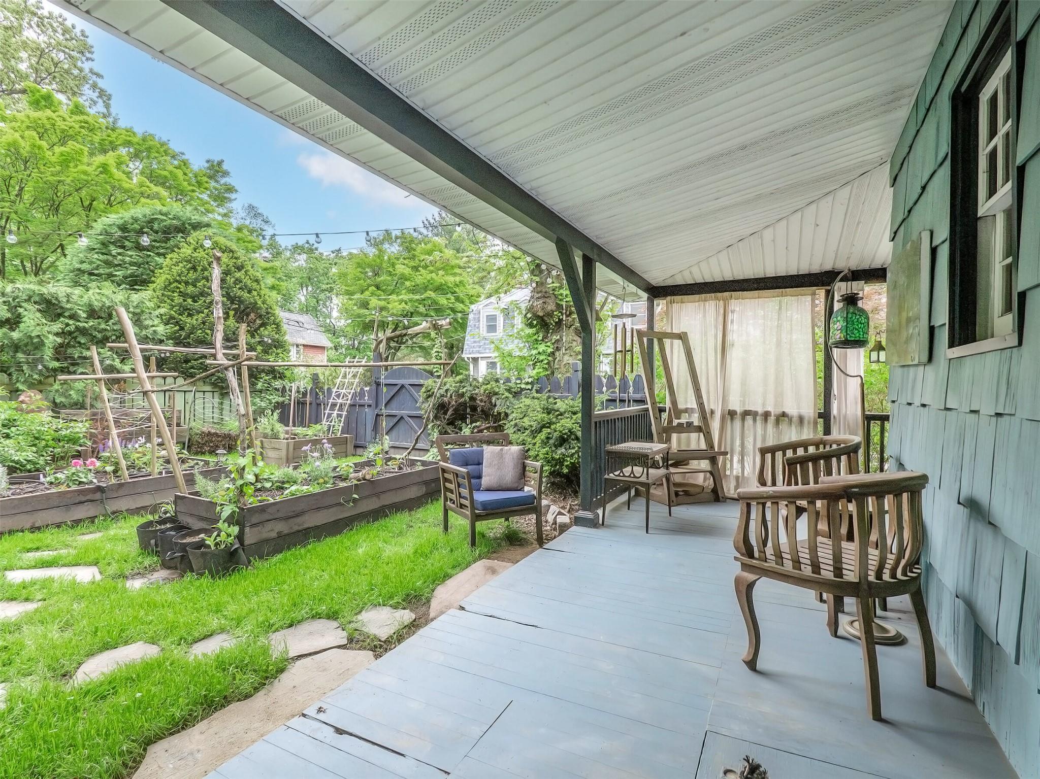 71 Park Place, Sea Cliff, New York image 36