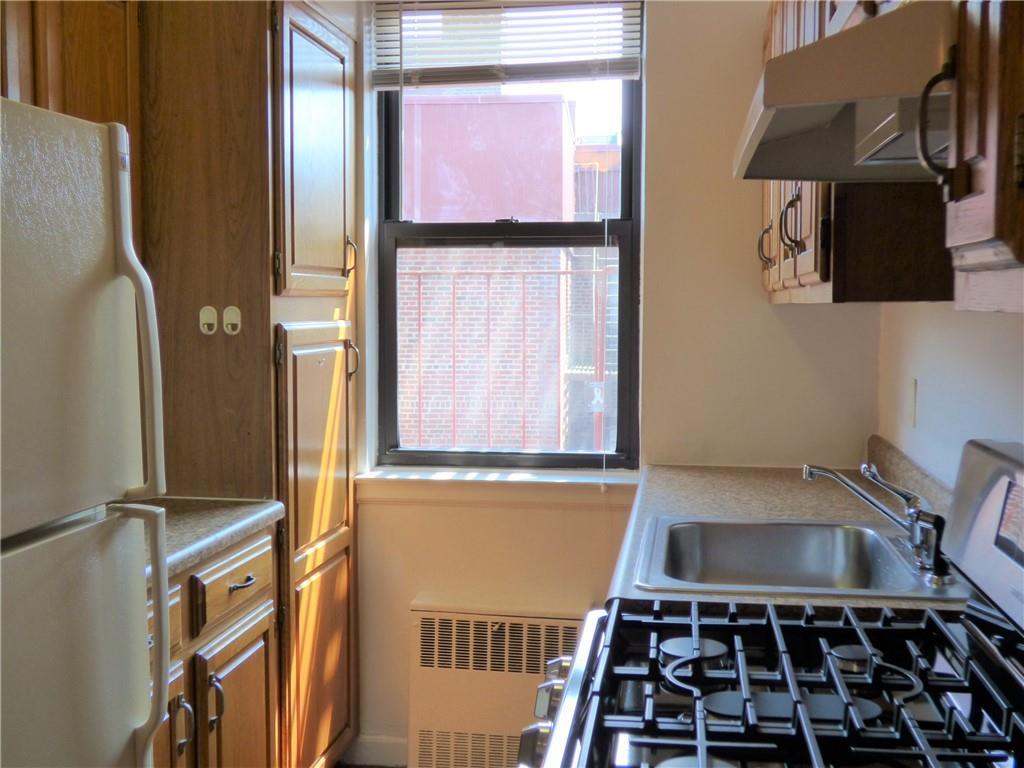 142 Garth Road #5W, Scarsdale, New York image 7