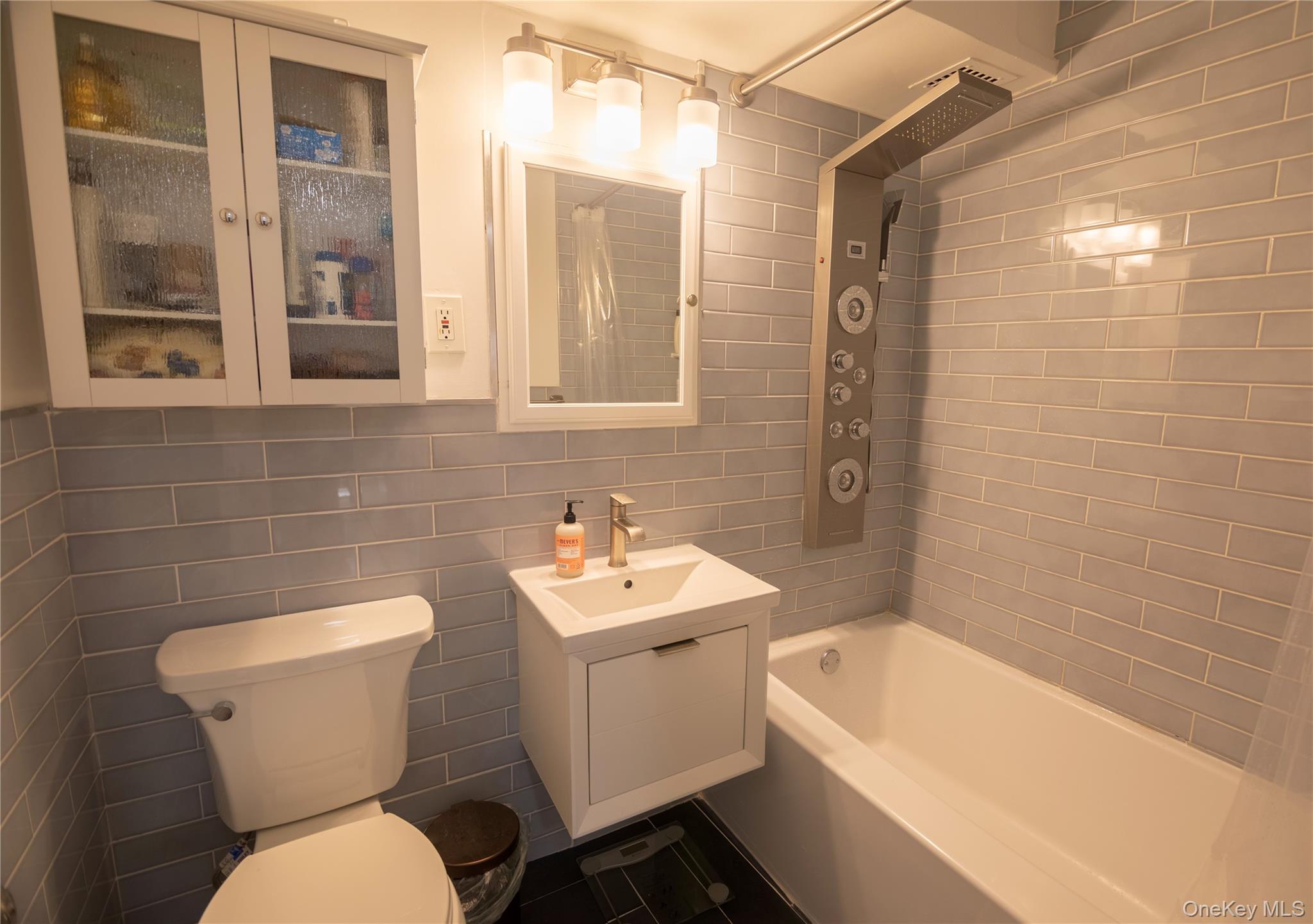 21-41 34th Avenue 11B