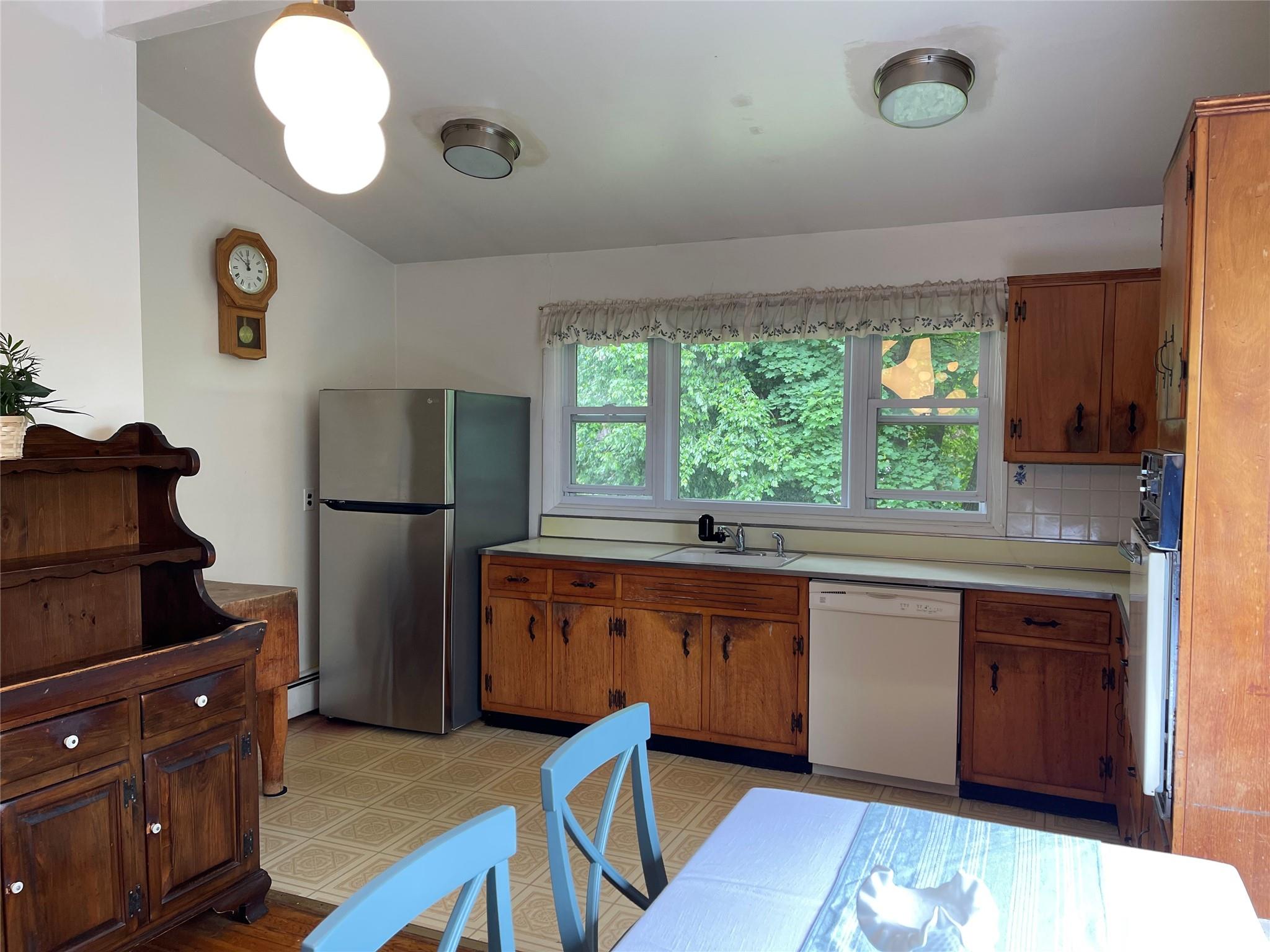 67 Augustine Road, White Plains, New York image 7