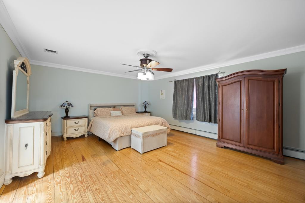 4 Ficus Street, Port Jefferson Station, New York image 37