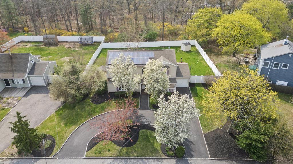 4 Ficus Street, Port Jefferson Station, New York image 6