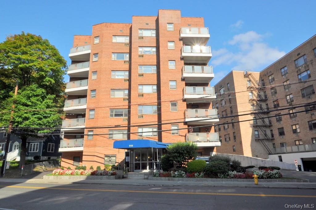 111 E Hartsdale Avenue 7E