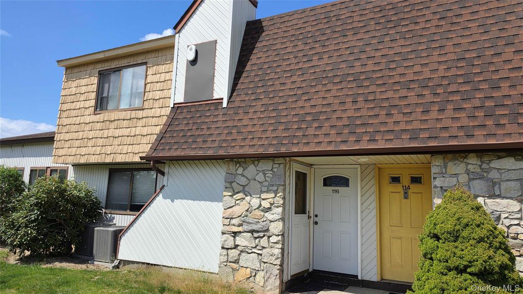 Photo of 115 Pointe Circle Cir S #115, Coram, NY 11727 (MLS # 988277)