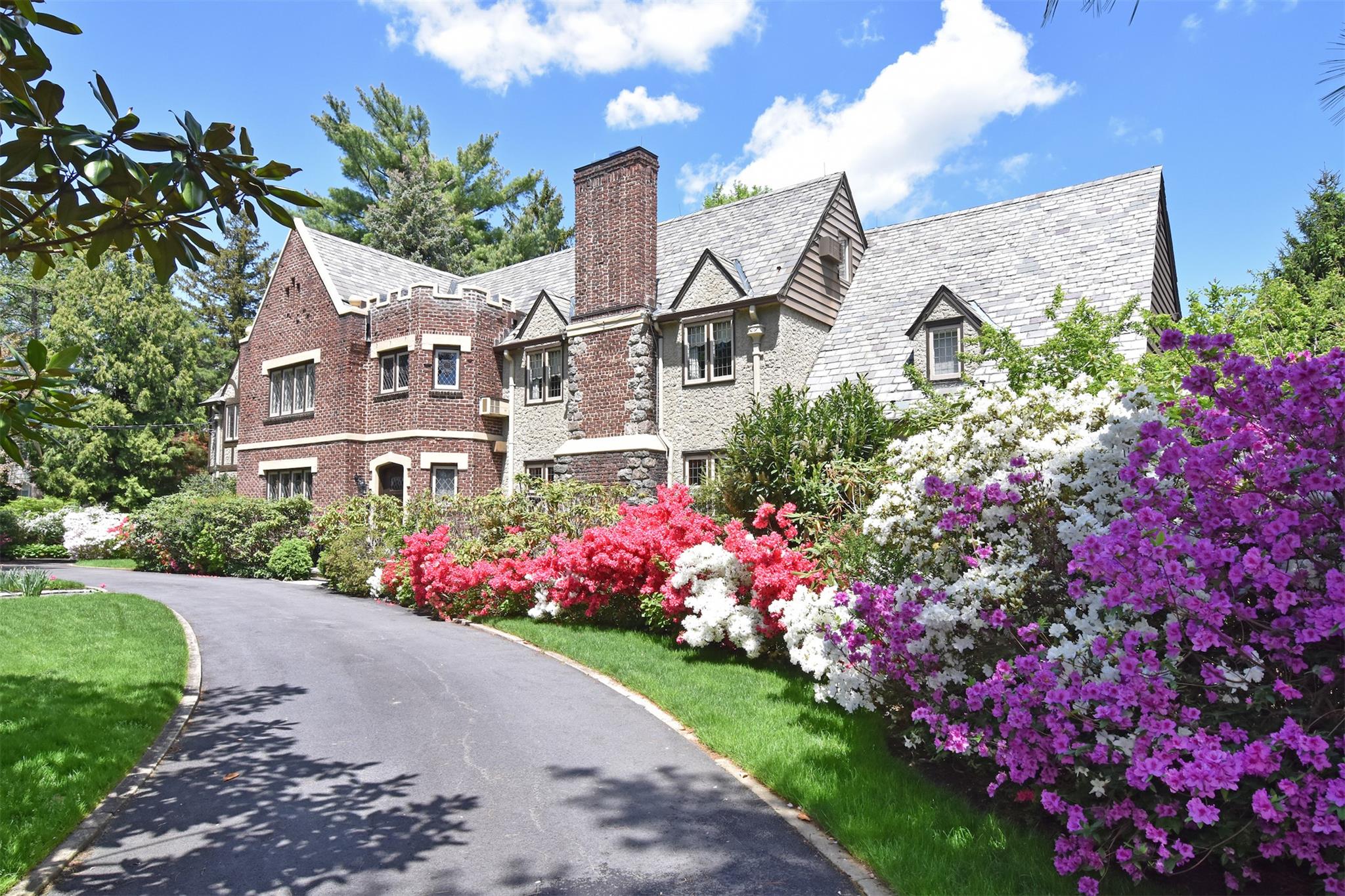 1028 Esplanade, Pelham, New York image 44