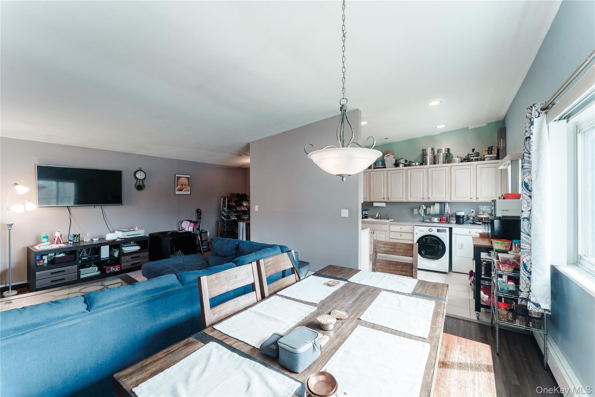 269 N Newbridge Road 2B