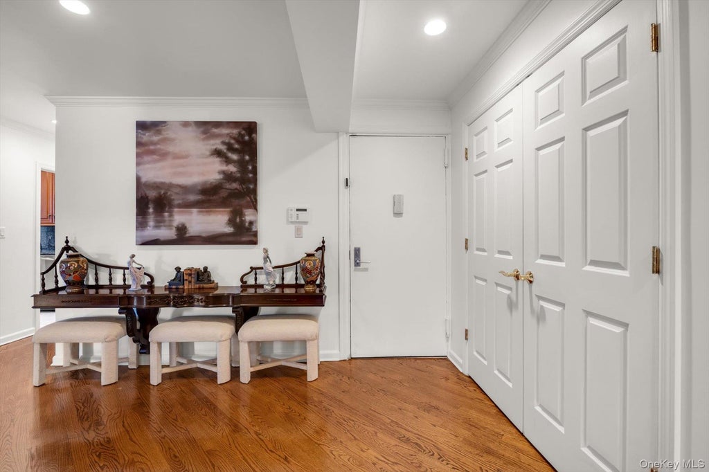Photo of 1390 Broadway #104, Hewlett, NY 11557 (MLS # 1064514)