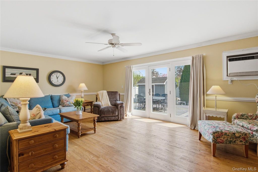 Photo of 44 Magnolia Street, Westbury, NY 11590 (MLS # 986390)