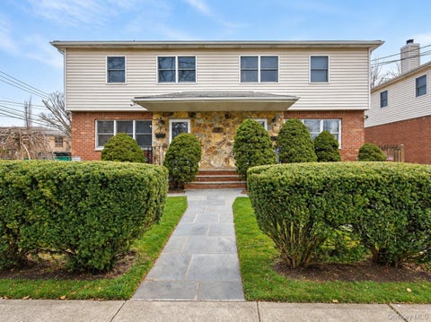 Multifamily For Rent - 2 Pequot Avenue #A<br/> Nassau County, Port Washington, NY 11050