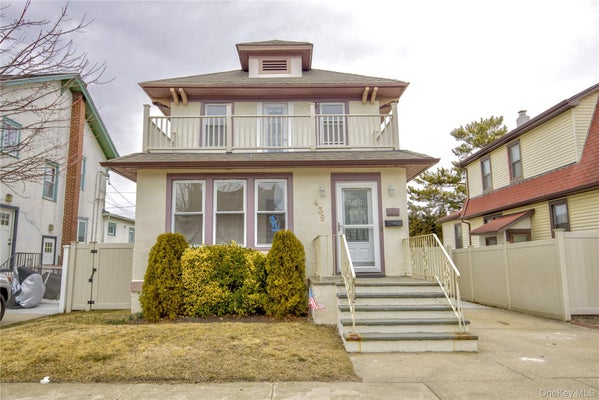 439 W WALNUT ST, LONG BEACH, NY 11561 - Image 1099f4f6ae1b9e7509f8093c62508c26/3460326846
