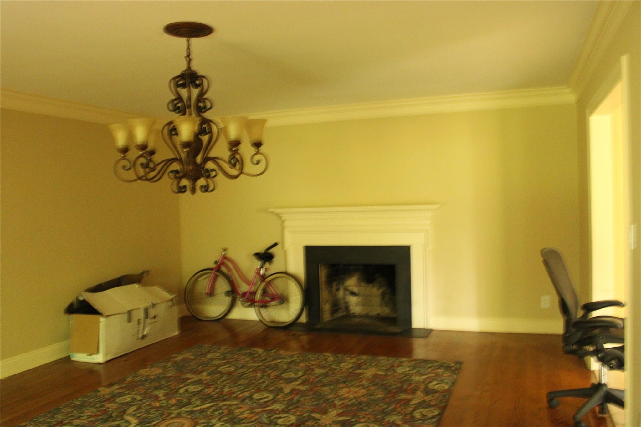 7 N Locust Lane, Glen Head, Florida image 6
