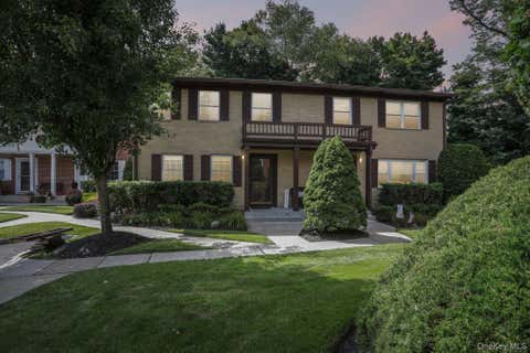 Condo For Sale - 414 Pawnee Court<br/> Suffern, NY 10901