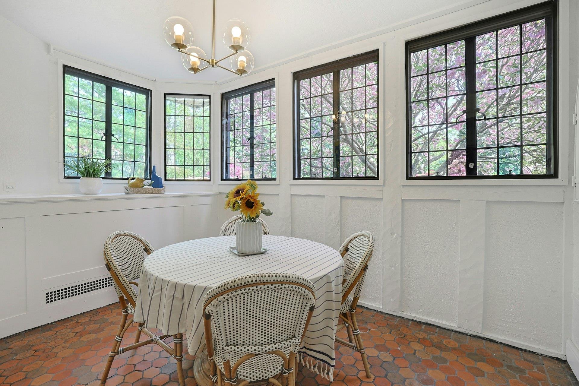15 Hillcrest Drive, Pelham, New York image 20