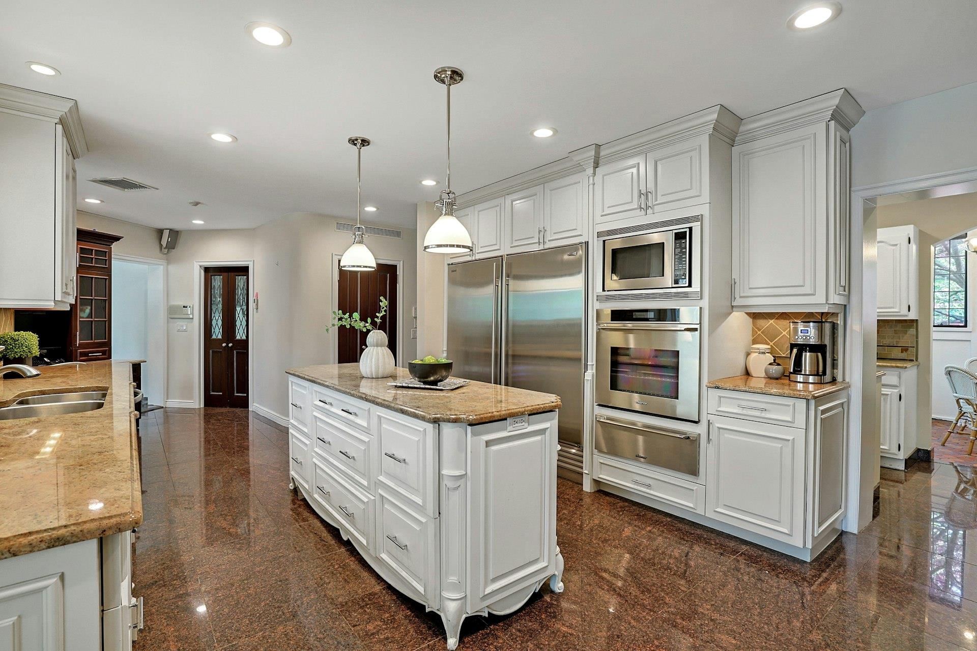 15 Hillcrest Drive, Pelham, New York image 17
