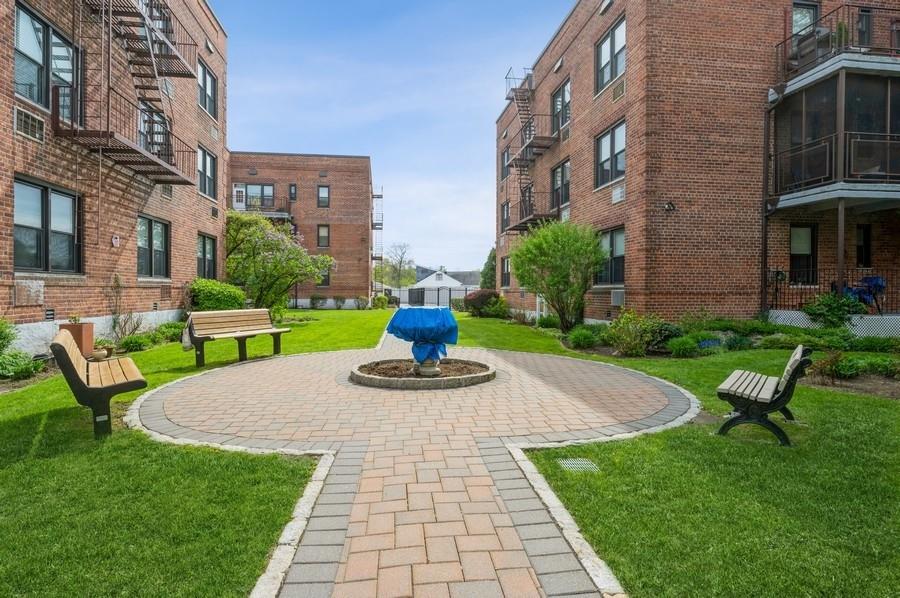 953 W Boston Post Road #3B, Mamaroneck, New York image 22