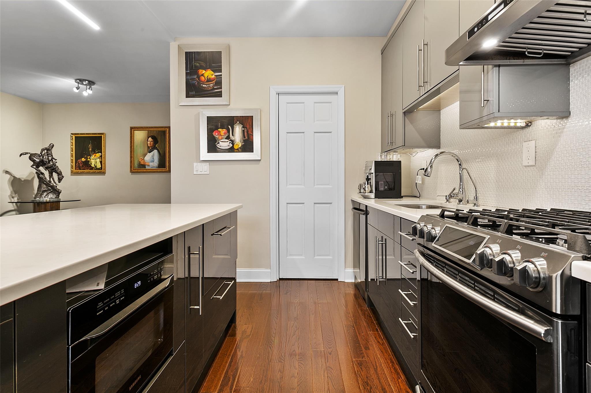 953 W Boston Post Road #3B, Mamaroneck, New York image 6