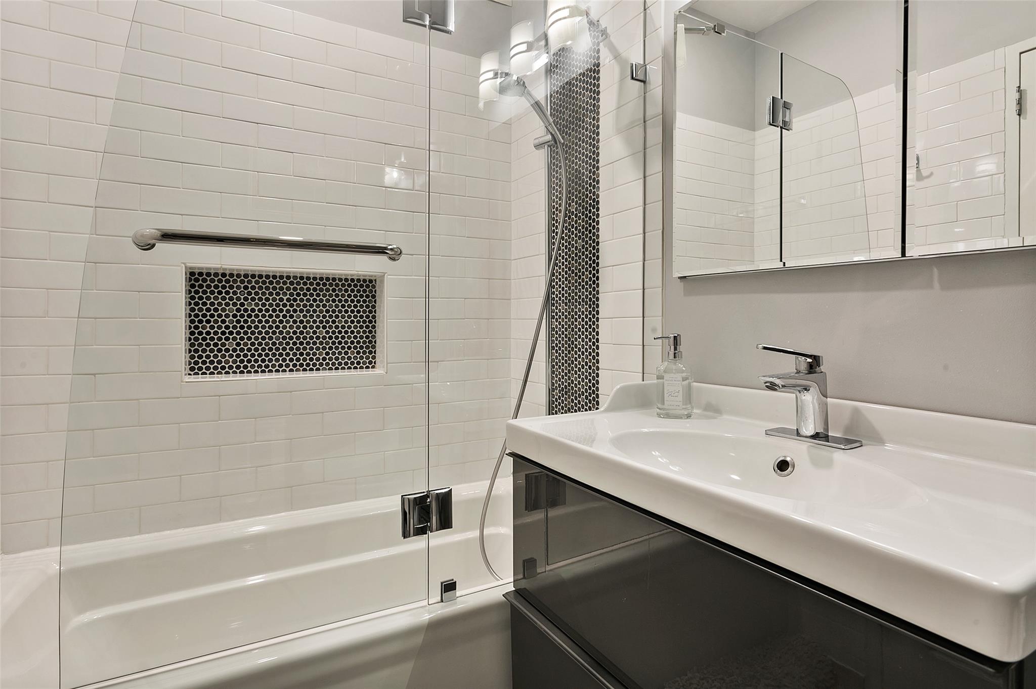953 W Boston Post Road #3B, Mamaroneck, New York image 12