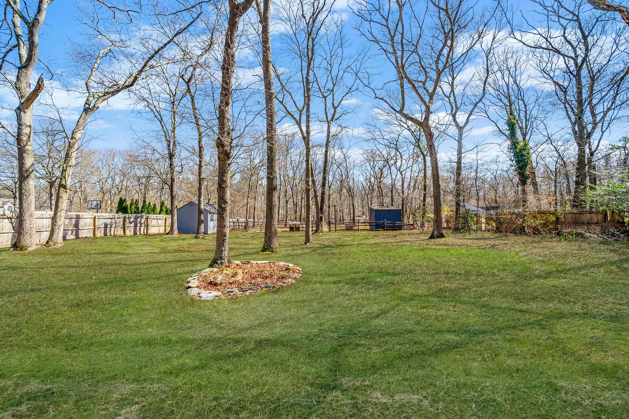 83 Woodlot Road, Ridge, New York image 37