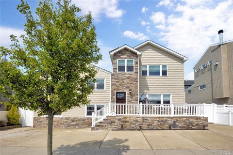 Homes For Rent - 81 Barnes Street #1<br/> Long Beach, NY 11561