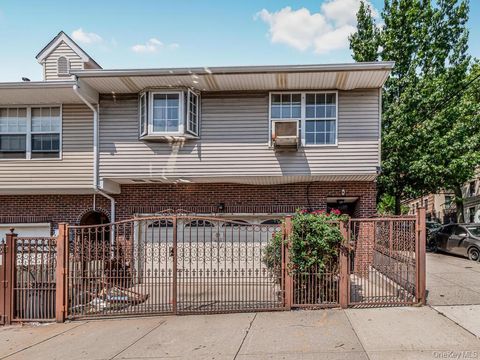 Multifamily For Sale - 1567 Longfellow Avenue<br/> Bronx, NY 10460