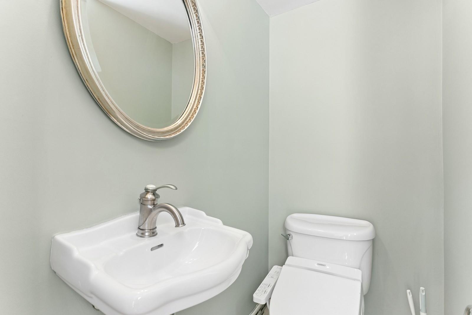 60 Dale Road, Eastchester, New York image 13