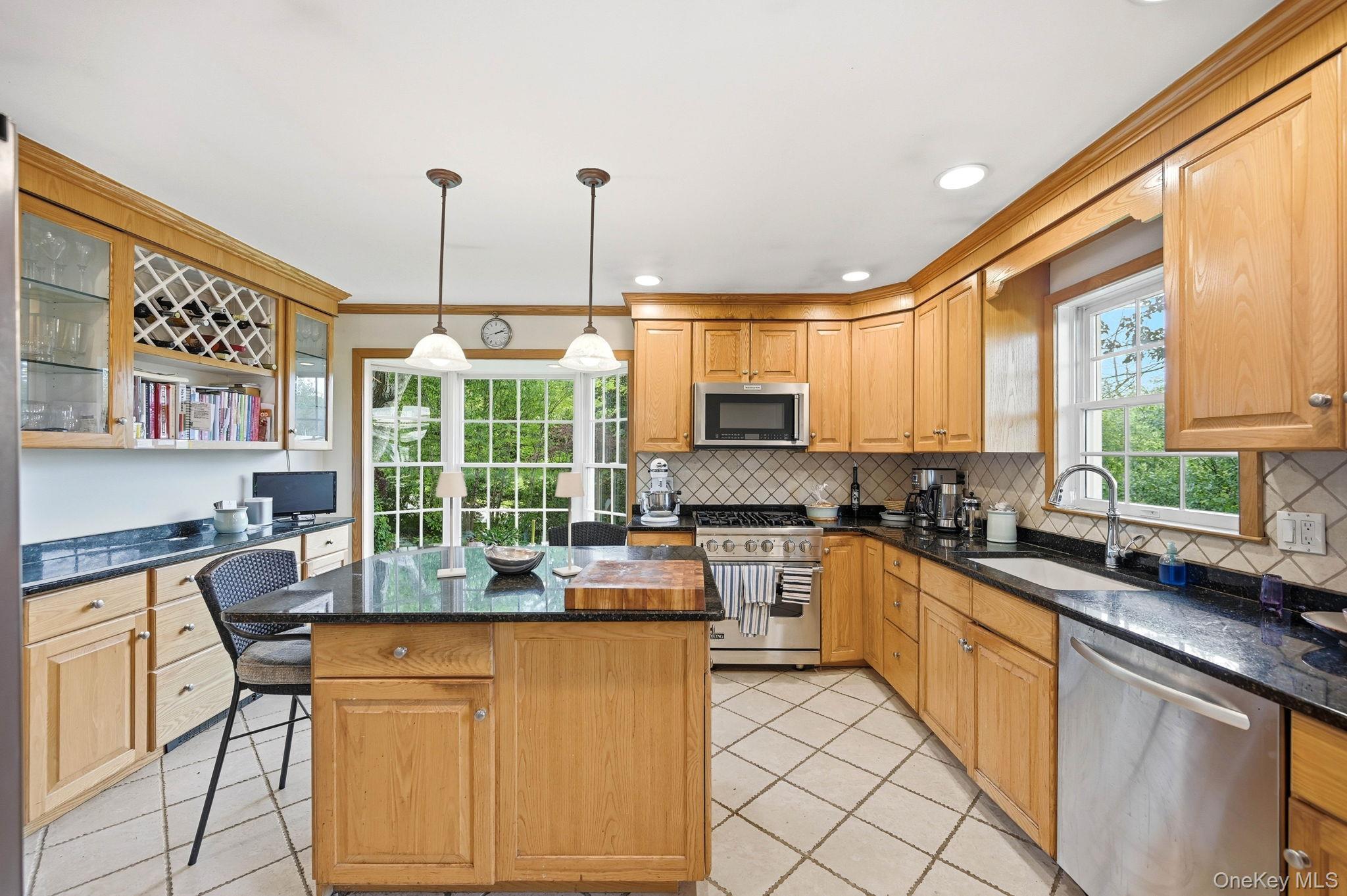 475 Mooney Hill Road