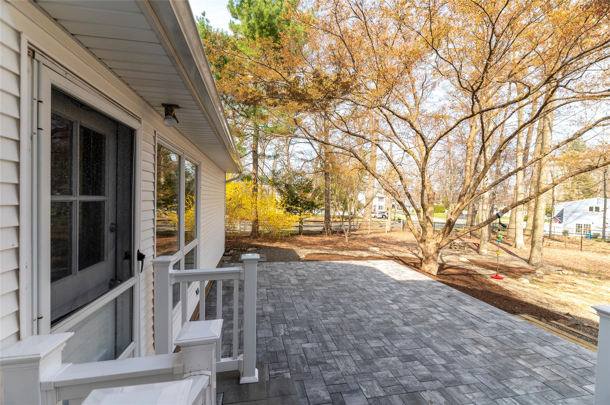 370 E Central Avenue, Pearl River, New York image 11