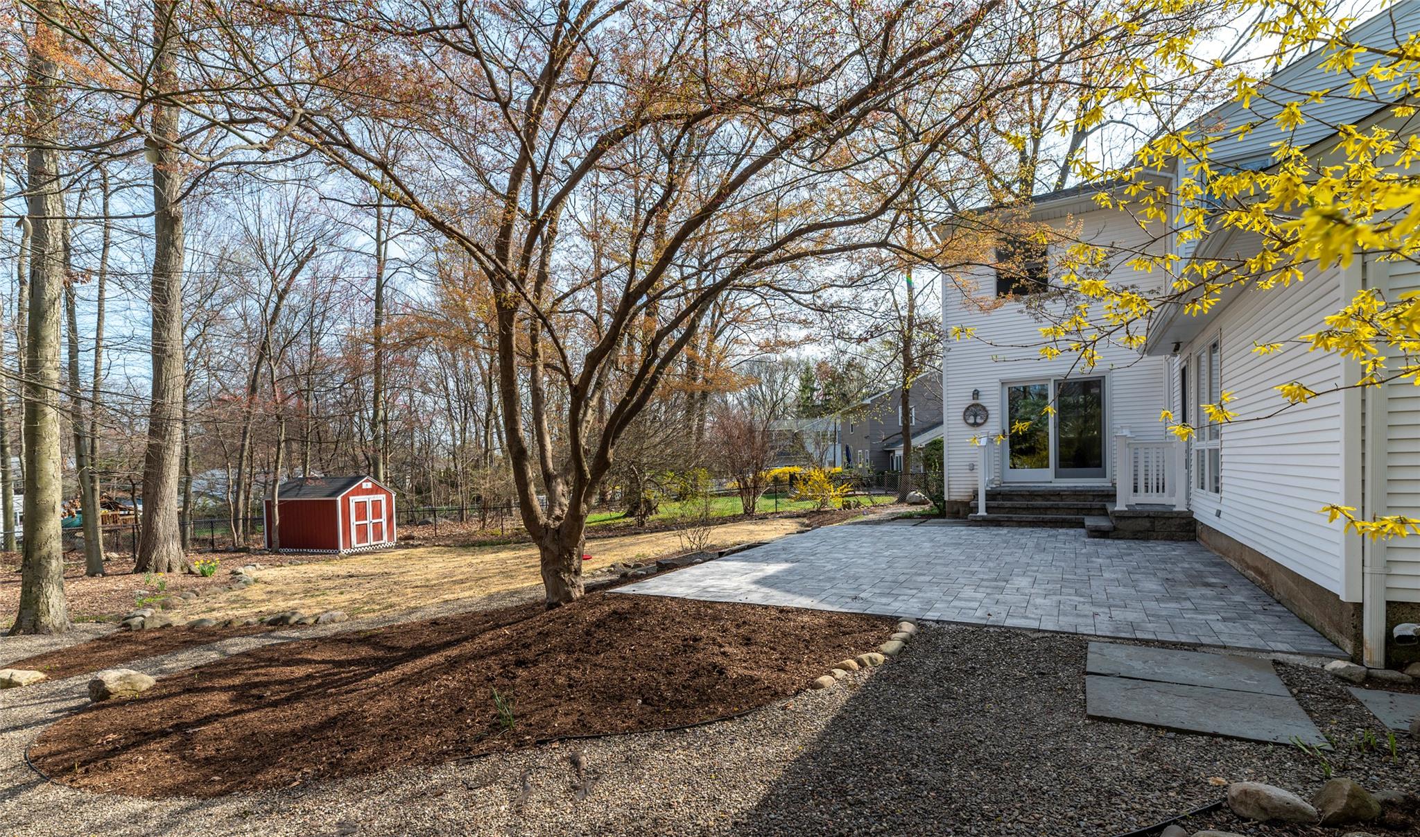 370 E Central Avenue, Pearl River, New York image 34