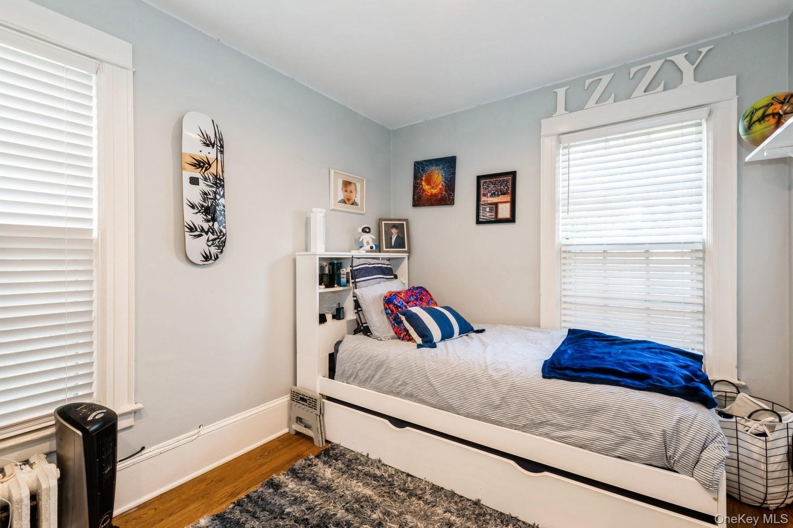 Hempstead, New York 11559, United States, 4 Bedrooms Bedrooms, ,4 BathroomsBathrooms,Residential,Active,96881