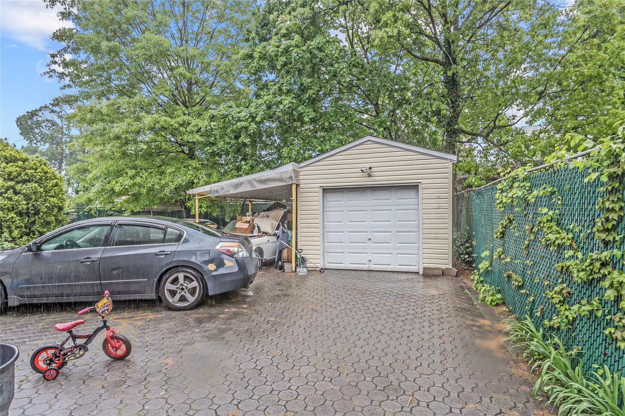 9 Lafayette Avenue, Hempstead, New York image 13