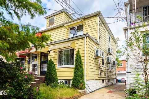 Homes For Sale - 1633 E 91st Street<br/> Brooklyn, NY 11236