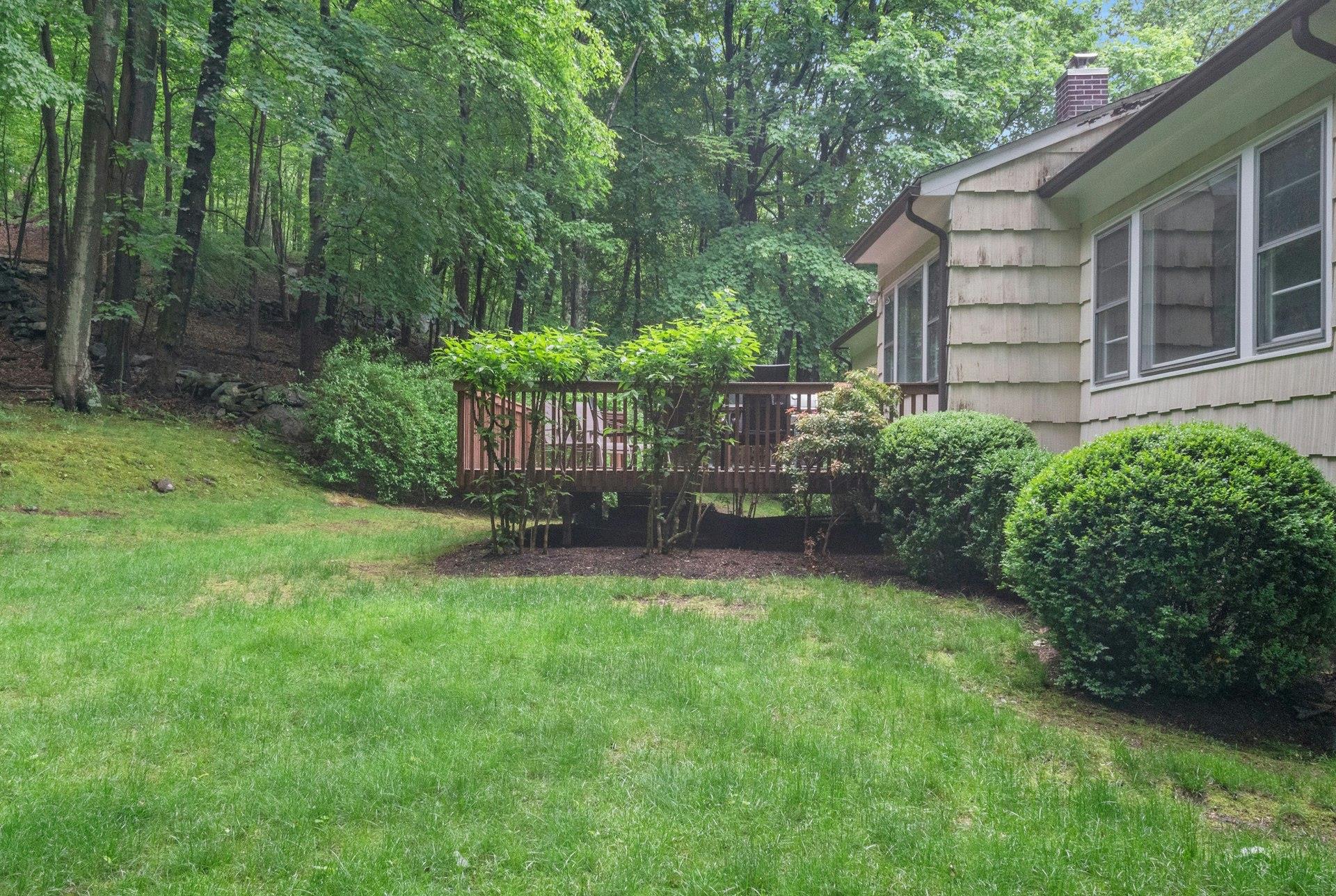 341 Millwood Road, Chappaqua, New York image 28
