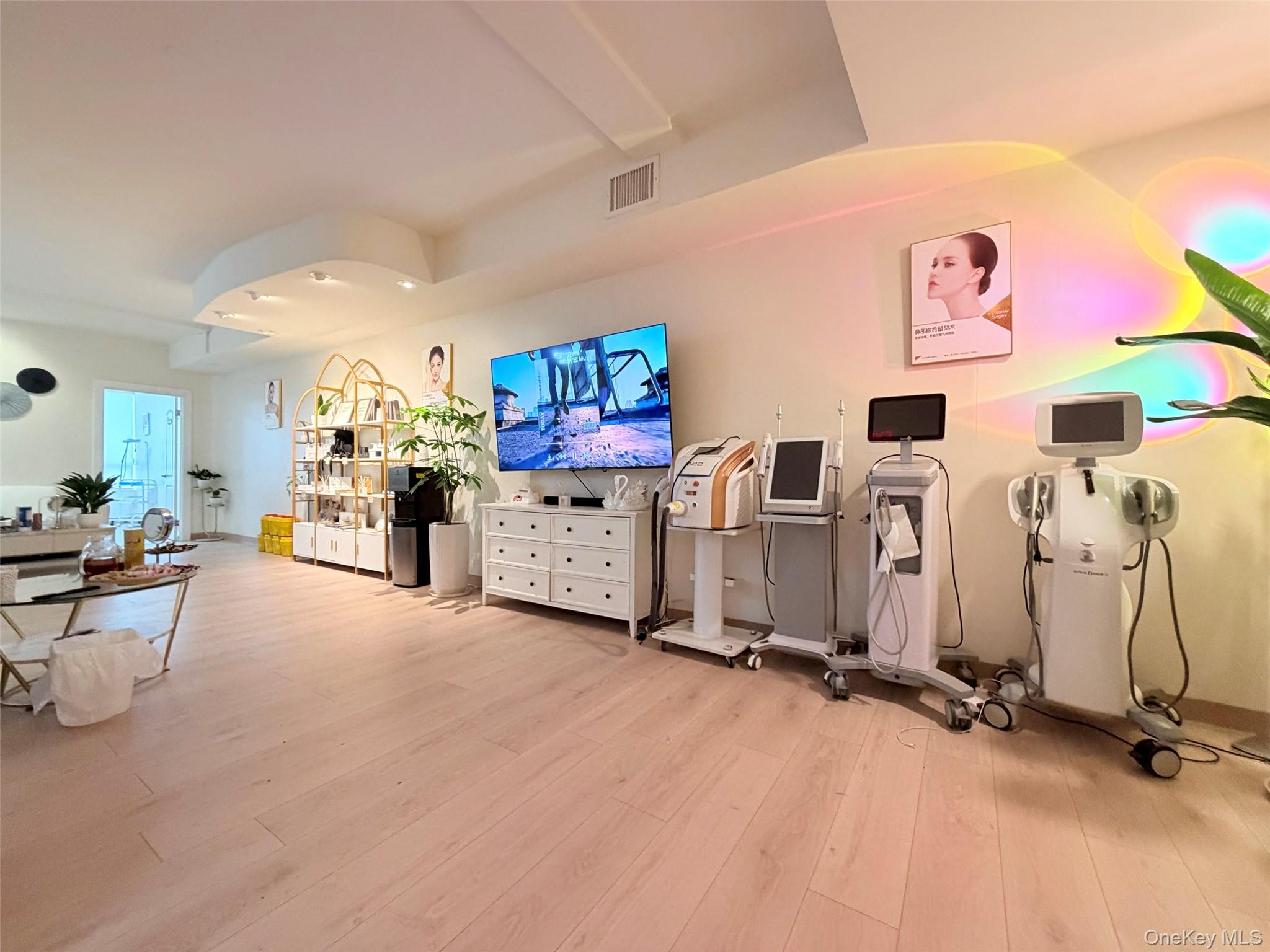 36-50 Main Street 3rd FL