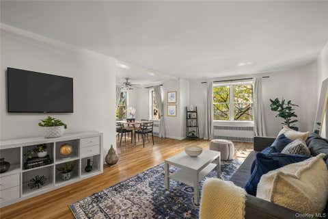 Homes For Sale - 800 Grand Concourse #2BS<br/> Bronx, NY 10451