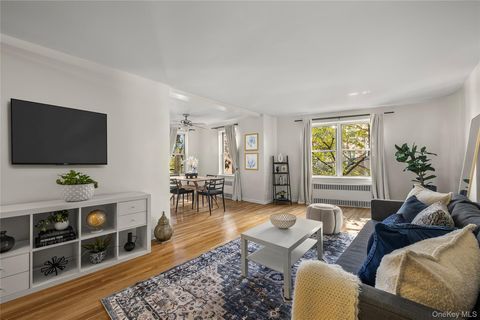 800 Grand Concourse 2BS Bronx NY 10451