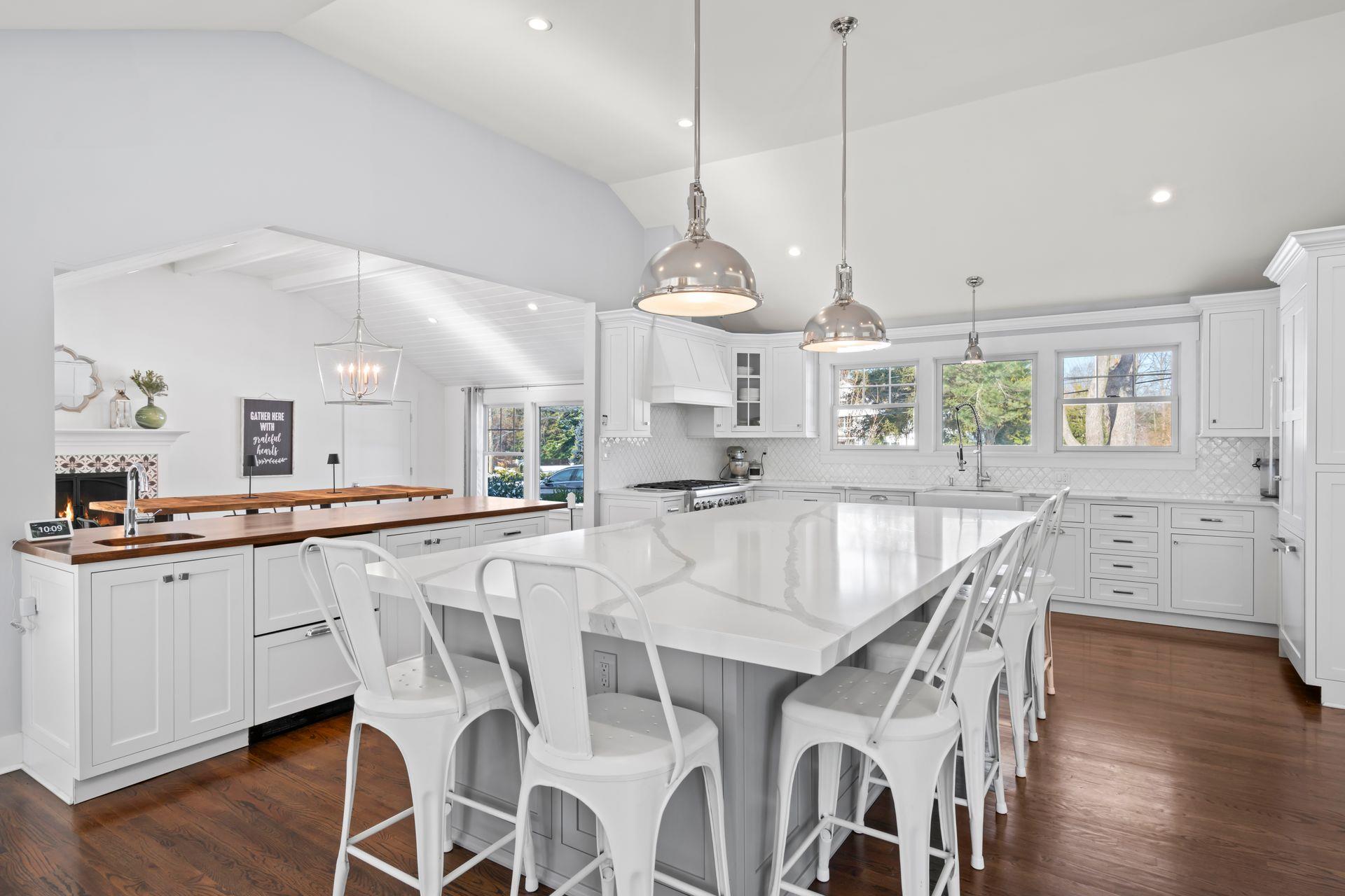 35 Harbor Hill Drive, Lloyd Harbor, New York image 5
