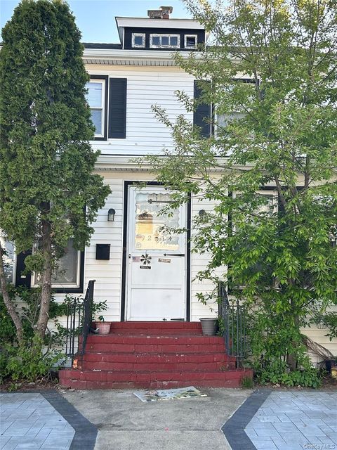 Homes For Sale - 92-14 219th Street<br/> Queens Village, NY 11428