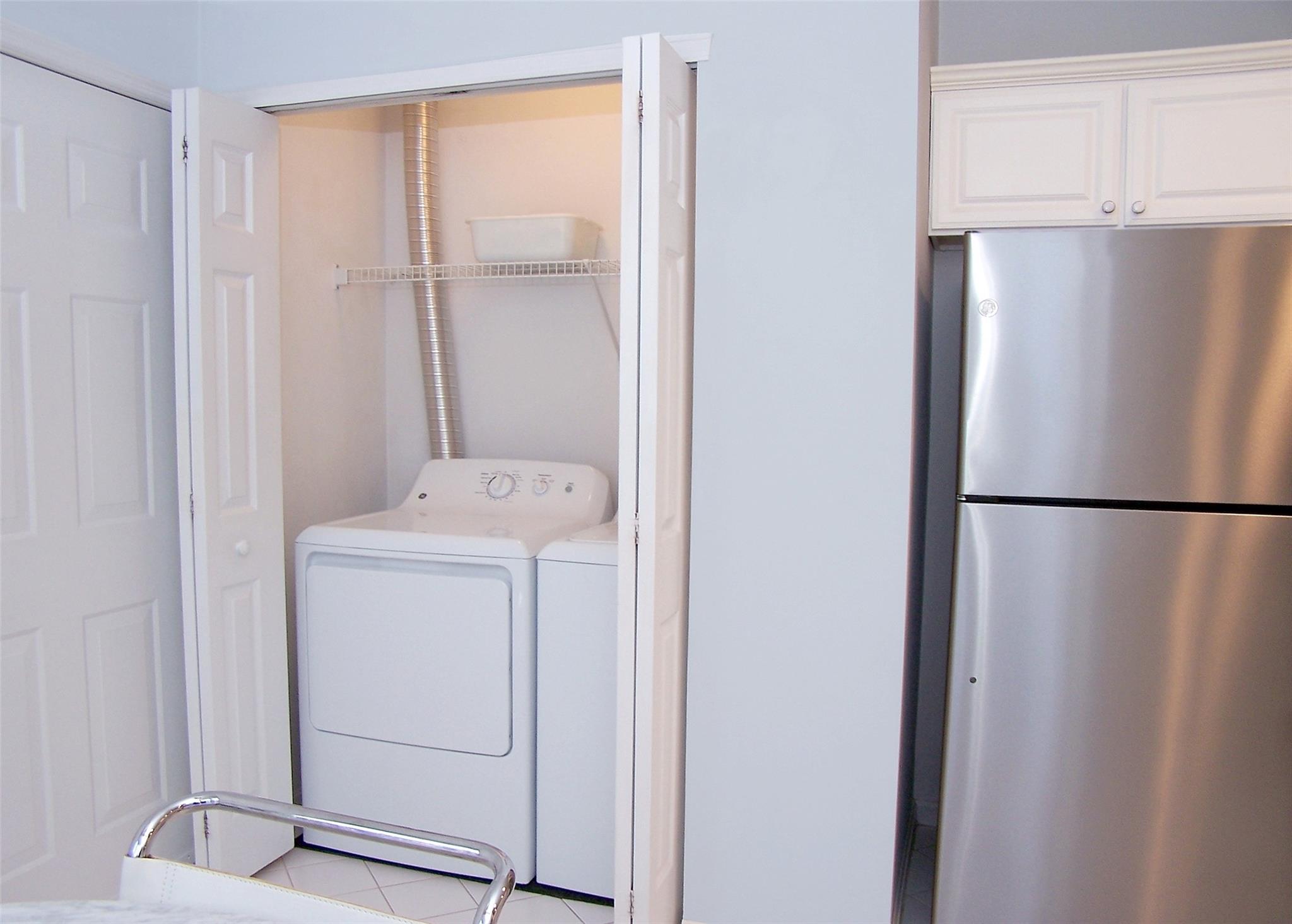 29 Madison Circle, Middle Island, New York image 5